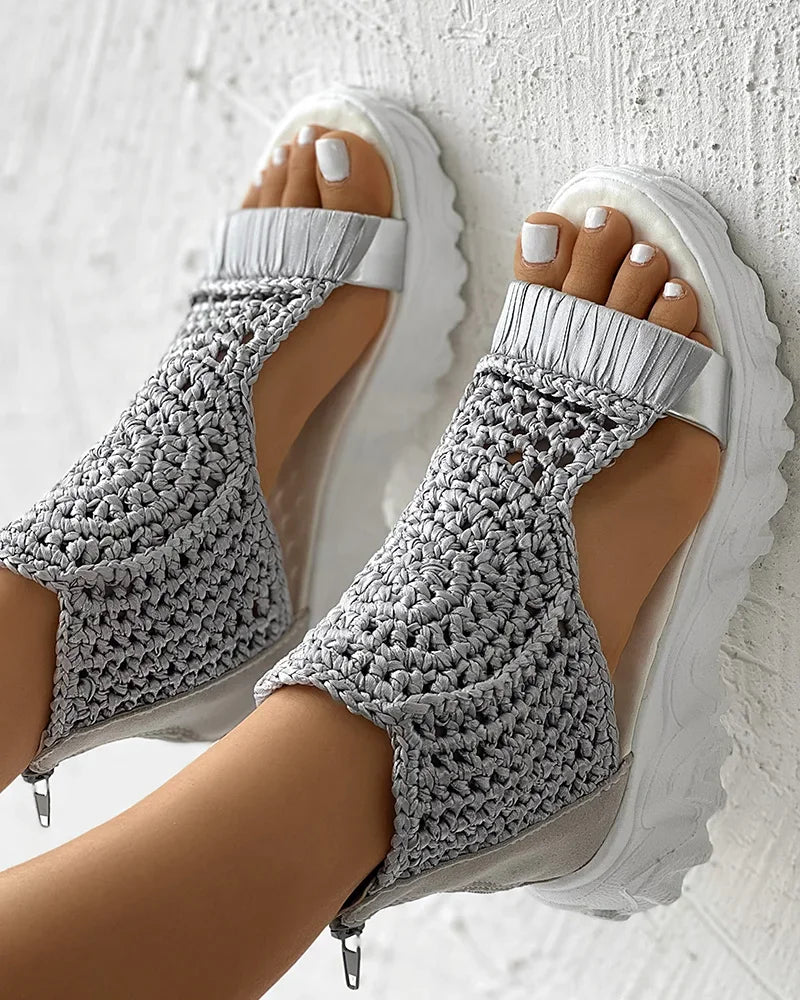 2024 Hot Seller New Gold Knitted Sandals for Women Braided Elastic Summer Shoes
