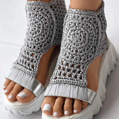 2024 Hot Seller New Gold Knitted Sandals for Women Braided Elastic Summer Shoes