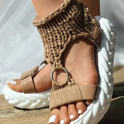 2024 Hot Seller New Gold Knitted Sandals for Women Braided Elastic Summer Shoes