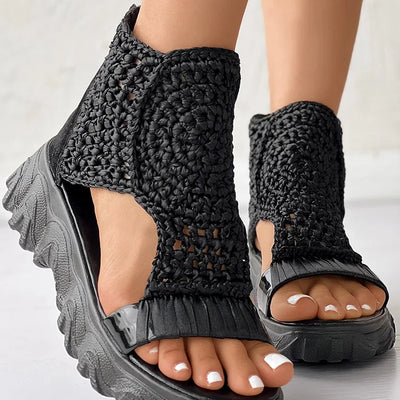 2024 Hot Seller New Gold Knitted Sandals for Women Braided Elastic Summer Shoes